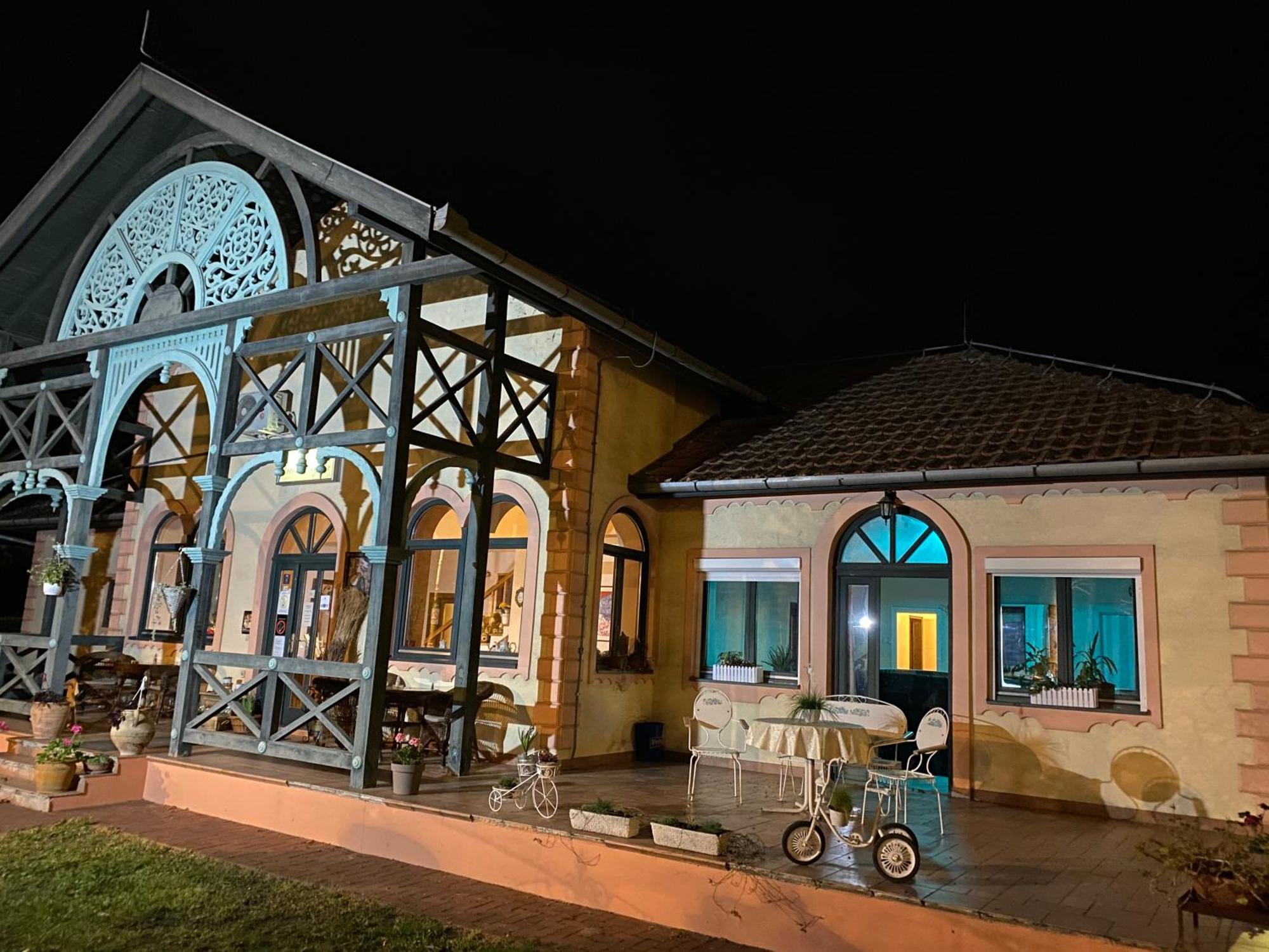 Vila Regina Palić Εξωτερικό φωτογραφία