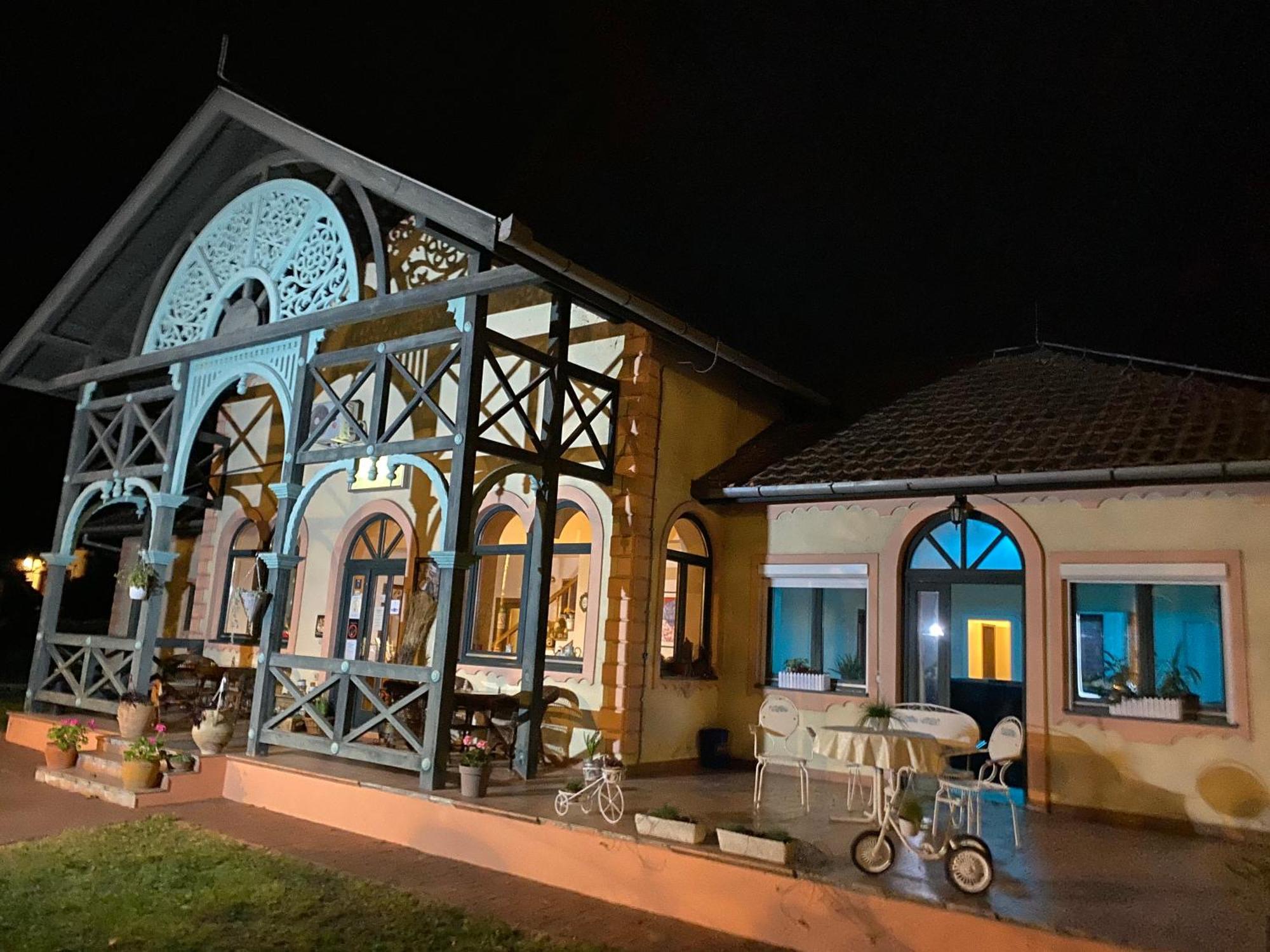 Vila Regina Palić Εξωτερικό φωτογραφία